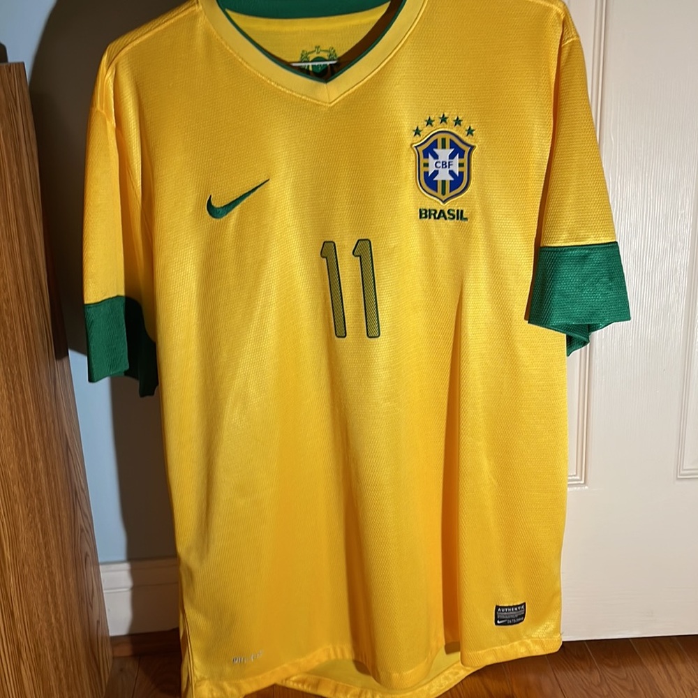 Nike Neymar BRASIL Brazil Soccer Jersey Size XL